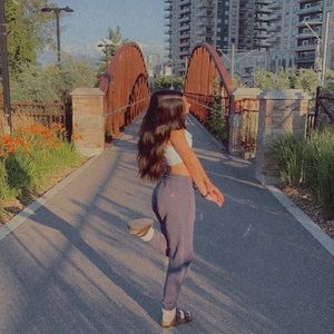 Meet your Posher, Lily